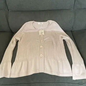 JANE MORE 연보라 가디건