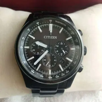 CITIZEN 블랙 크로노그래프 전파 솔라 손목시계