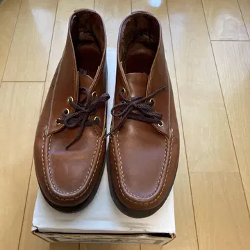 러셀 모카신 처카 부츠