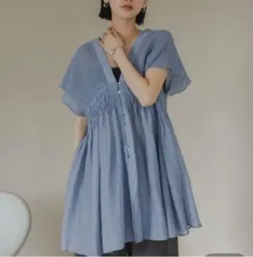 로리즈팜 셔링 튜닉 프렌치 슬리브