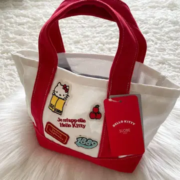 25SS [미사용 택 포함] Hello Kitty 와펜 런치 토트백