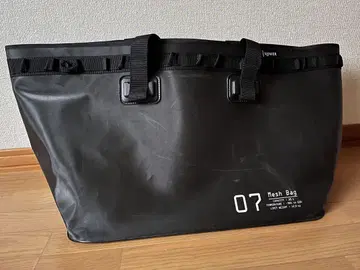 SLOWER 슬로우어 행 스토크 메쉬 백 35L 블랙