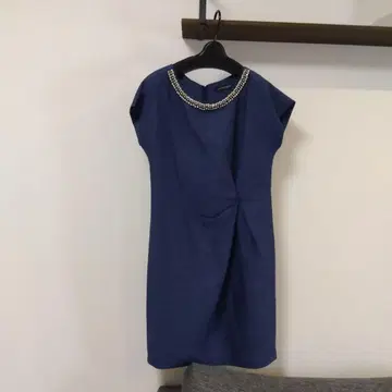 LAUTREAMONT 네이비 무릎 기장 원피스 반팔