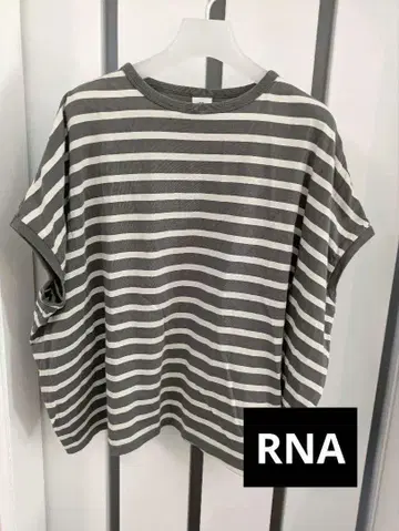 RNA 크루넥 스퀘어 보더 티셔츠