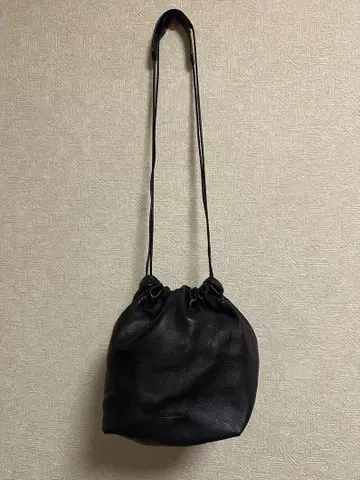 JIL SANDER 드로우 스트링 덤플링 숄더백 블랙