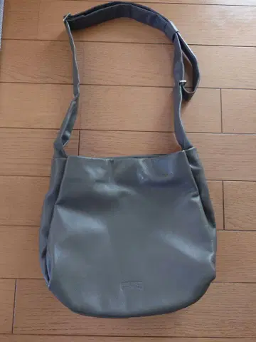 CAMRER 숄더백 그레이