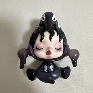 SKULLPANDA The Mare of Animals 펭귄
