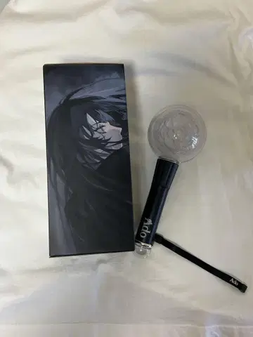 Ado 응원봉 아트워크 포함