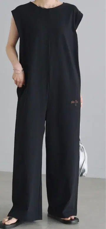 퓨어세신 접촉 냉감 항균 티셔츠 올인원 ZARA