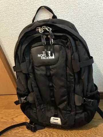 THE NORTH FACE HOT SHOT 27L