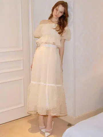 새상품 eimy istoire 펄 스터드 볼륨 플레어 스커트