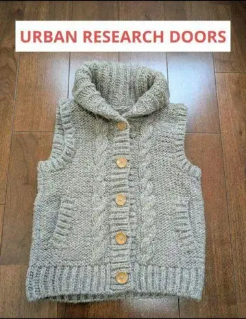 URBAN RESEARCH DOORS 니트 베스트 울 페루 니트