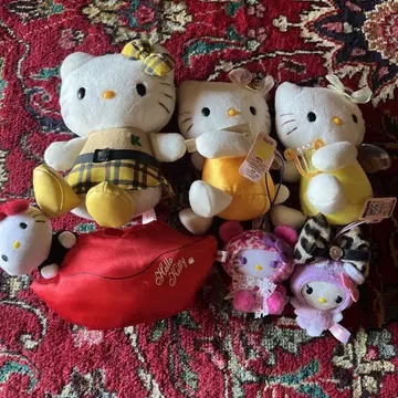 헬로키티 봉제 인형 세트