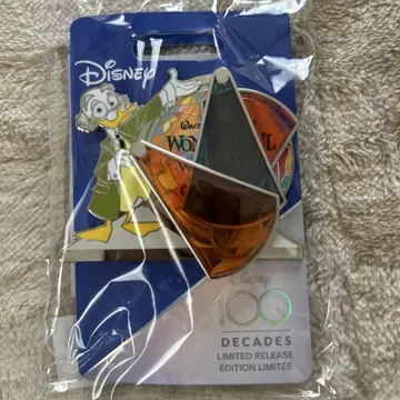 드레이크 교수 핀 배지 Disney100 Decades 60s 컬렉션