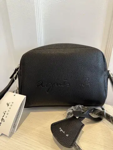 아녜스베 Agnes.b 엠보싱 로고 숄더 백 가죽