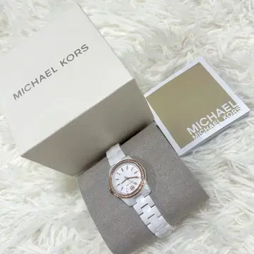 [새상품] MICHAEL KORS 화이트 로즈골드 시계