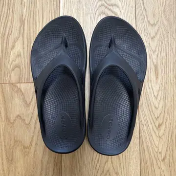 우포스 리커버리 샌들 블랙 23cm