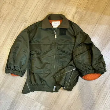 Sacai MA-1