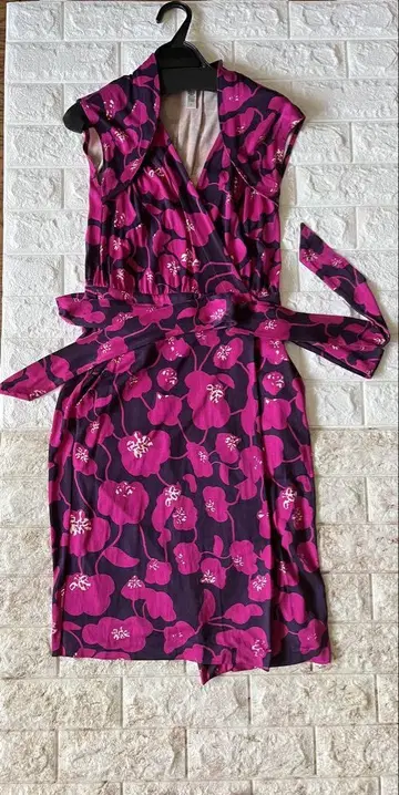 Diane Von Furstenberg 랩 원피스 꽃무늬 핑크 랩