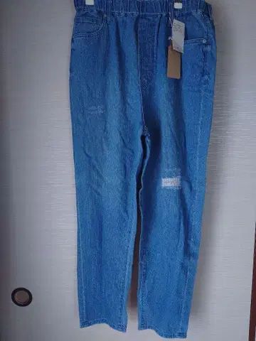 사만사 모스모스. 이지 테이퍼드 팬츠