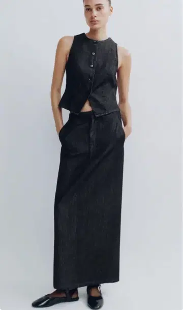 ZARA TRF 데님 미디 스커트