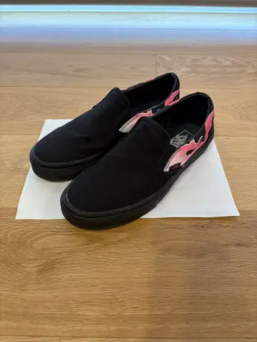 VANS 블랙/핑크 프레임 슬립온 26cm
