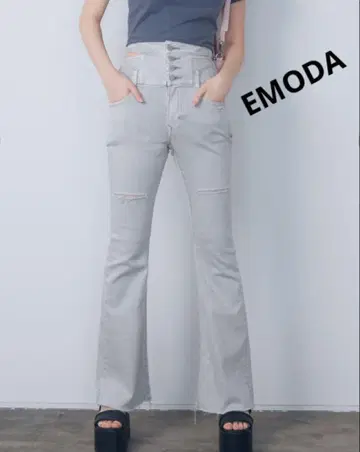 EMODA 에모다 사이드 오픈 하이웨스트 플레어 데님