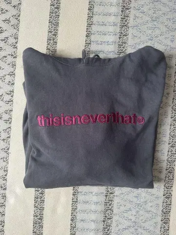 thisisneverthat T-Logo Hoodie 24AW