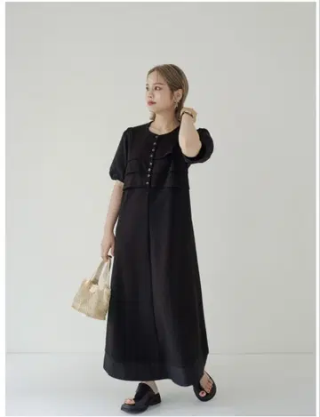 JUMELLE 쥬메로 허니컴 메쉬 원피스