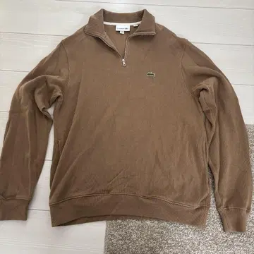 LACOSTE 브라운 하프 지퍼 맨투맨