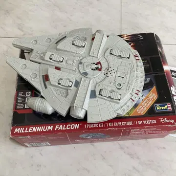 스타 워즈 밀레니엄 팔콘 레벨 페인팅 스냅 키트 Revell
