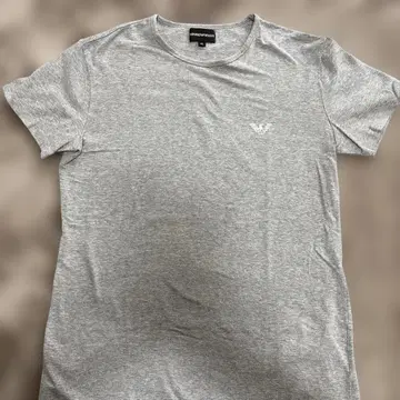 EMPORIO ARMANI 티셔츠 (XL)