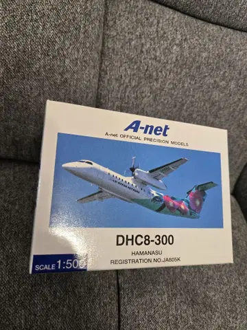 ANA / 전일공상사 DHC8-300 A-net 해당화 JA805K