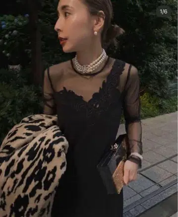 UND RENEE CUTWORK DRESS 블랙 M 사이즈