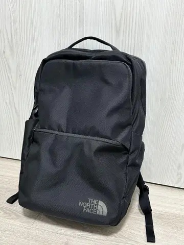 THE NORTH FACE 셔틀 데이팩 NM82329