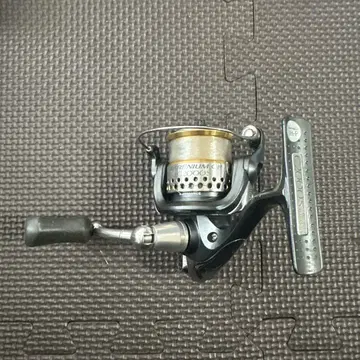 SHIMANO C2000S 릴 중고