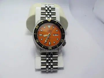 세이코 SEIKO 오렌지 다이버 150M 쿼츠 7548-700C