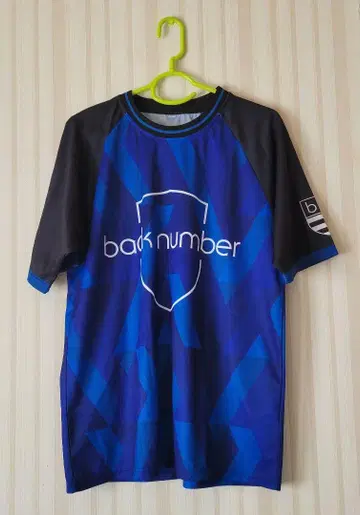 back number 축구 셔츠