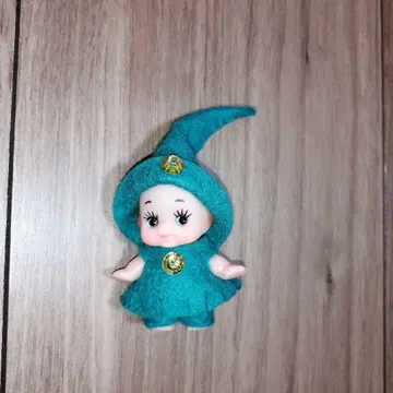 큐피 인형 그린 의류 모자