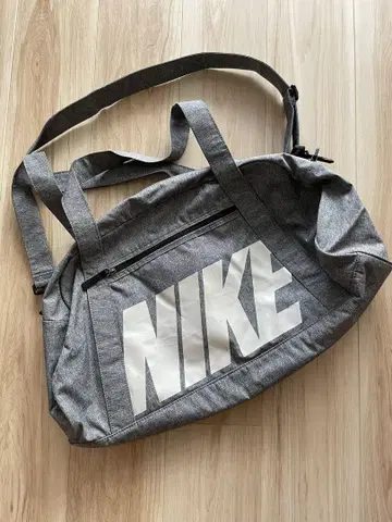 NIKE 그레이 보스턴 백