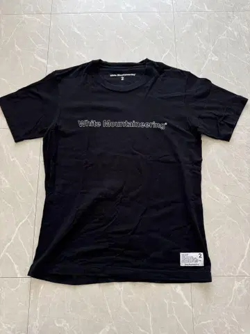 WHITE MOUNTAINEERING 프린트 티셔츠