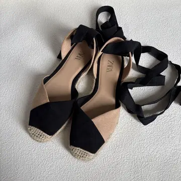 ZARA 레이스 신발 사이즈 35