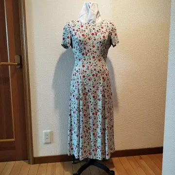 꽃무늬 반팔 롱 원피스