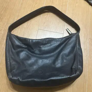 dkny leather shoulder bag brown