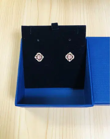 스와로브스키 Swarovski SparklingDance 귀걸이