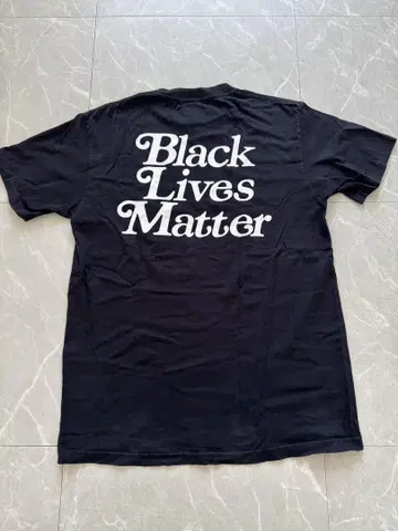 girls don't cry black lives matter 걸스돈