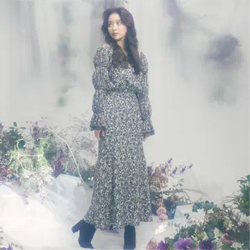 priveve x runa 플라워 셔링 슬리브 원피스 블랙