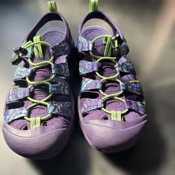 keen 25.5cm 새상품급