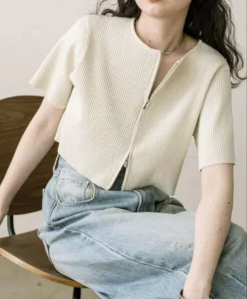 아이보리 반팔 리브 상의