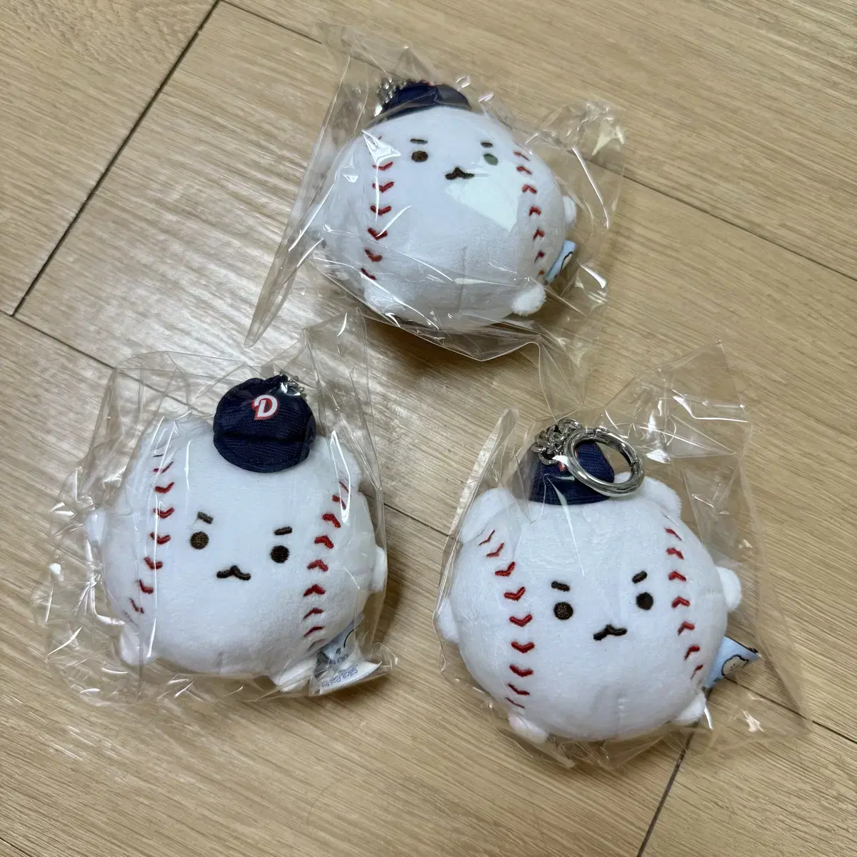 マングロジンゴム 망그러진곰 キーホルダー マングロジンゴム 망그러진곰 キーホルダー - メルカリ